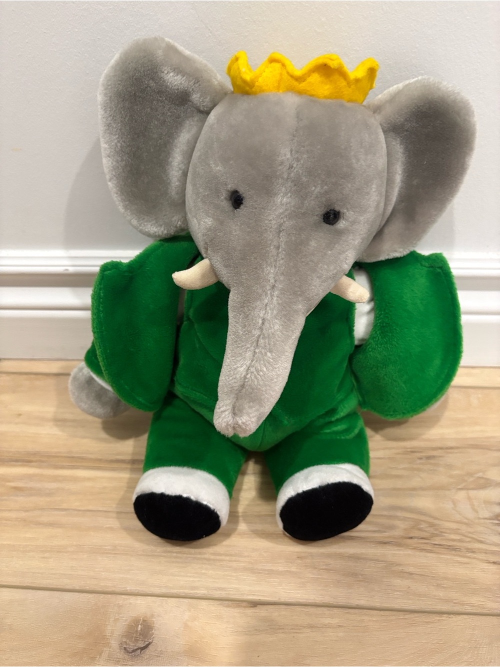 VINTAGE KING Babar the Elephant plush toy